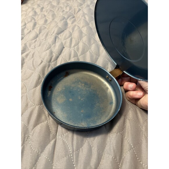 Vintage Tole Crumb tray hand painted wooden handle Nice!  Shows Some Wear Old - Picture 4 of 5